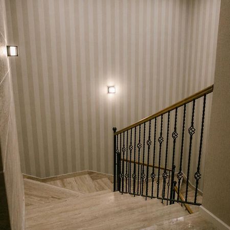 Hotel Beli Dvor Чачак Экстерьер фото